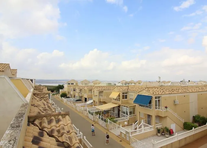 Casa Con Piscina En Banos De Europa, Torrevieja