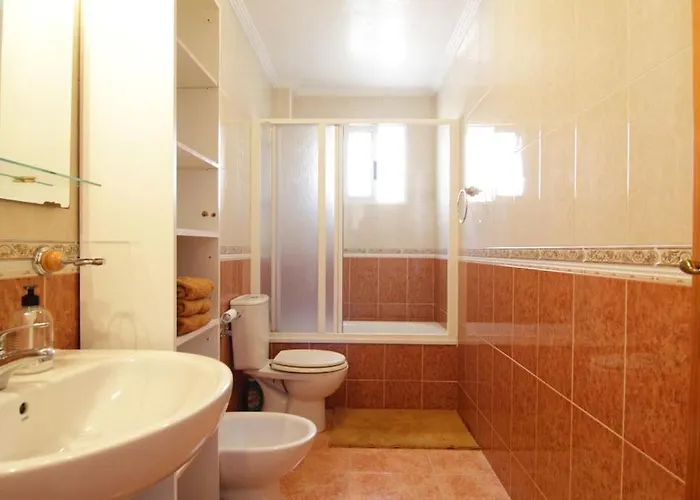 Hébergement de vacances Casa Con Piscina En Banos De Europa, Torrevieja