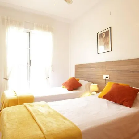 Casa Con Piscina En Banos De Europa, *